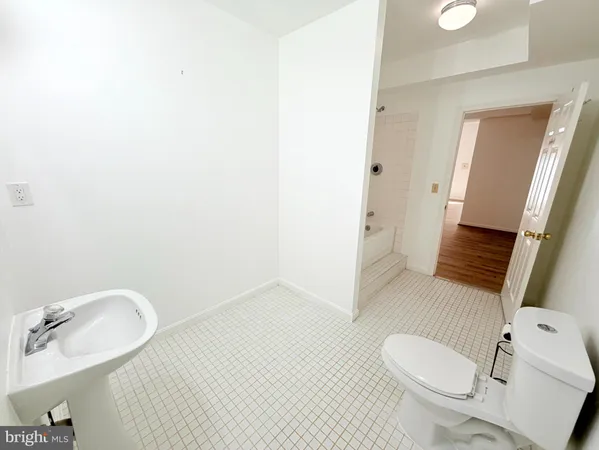 $5,000 | 43549 Coal Bed Court, Ashburn, VA 20147