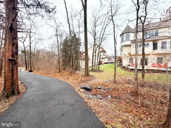 $5,000 | 43549 Coal Bed Court, Ashburn, VA 20147