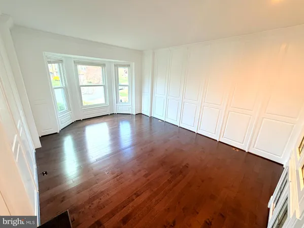 $5,000 | 43549 Coal Bed Court, Ashburn, VA 20147