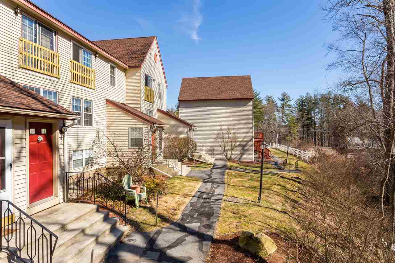 94 East Ridge Road Merrimack, NH 03054 - Photo 3 of 29