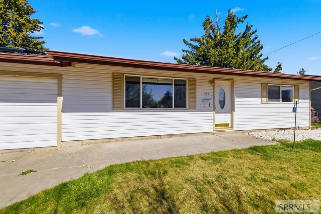 545 Collins Street Blackfoot, ID 83221 - Photo 7 of 57