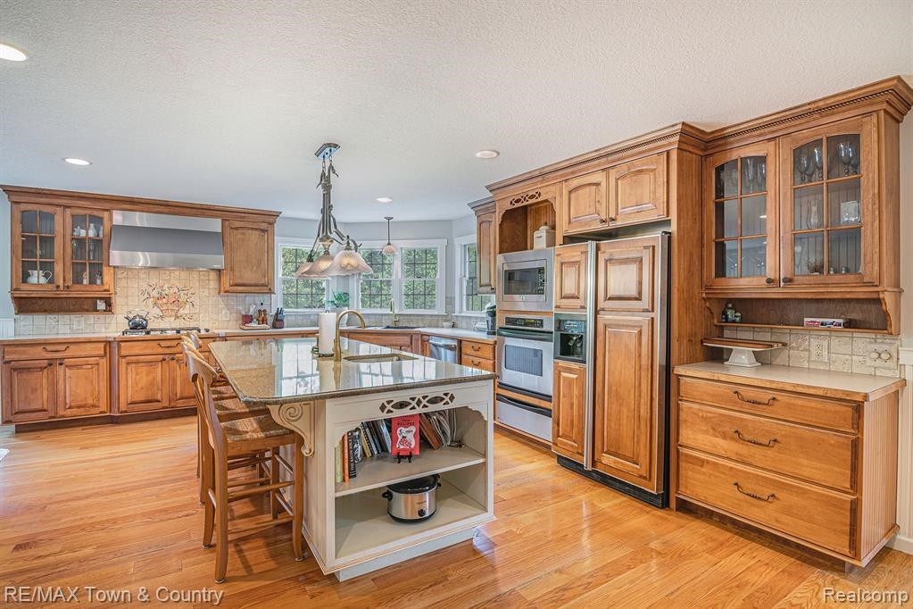 6277 Elms Road Flushing, MI 48433 - Photo 9 of 47 50085997-8.JPG