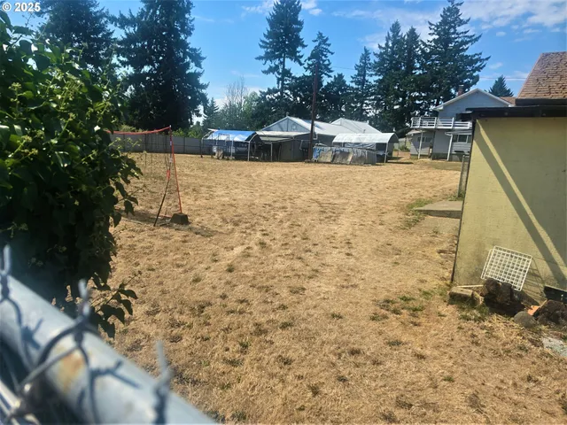 $550,000 | 8608 Southeast Flavel Street, Portland, OR 97266