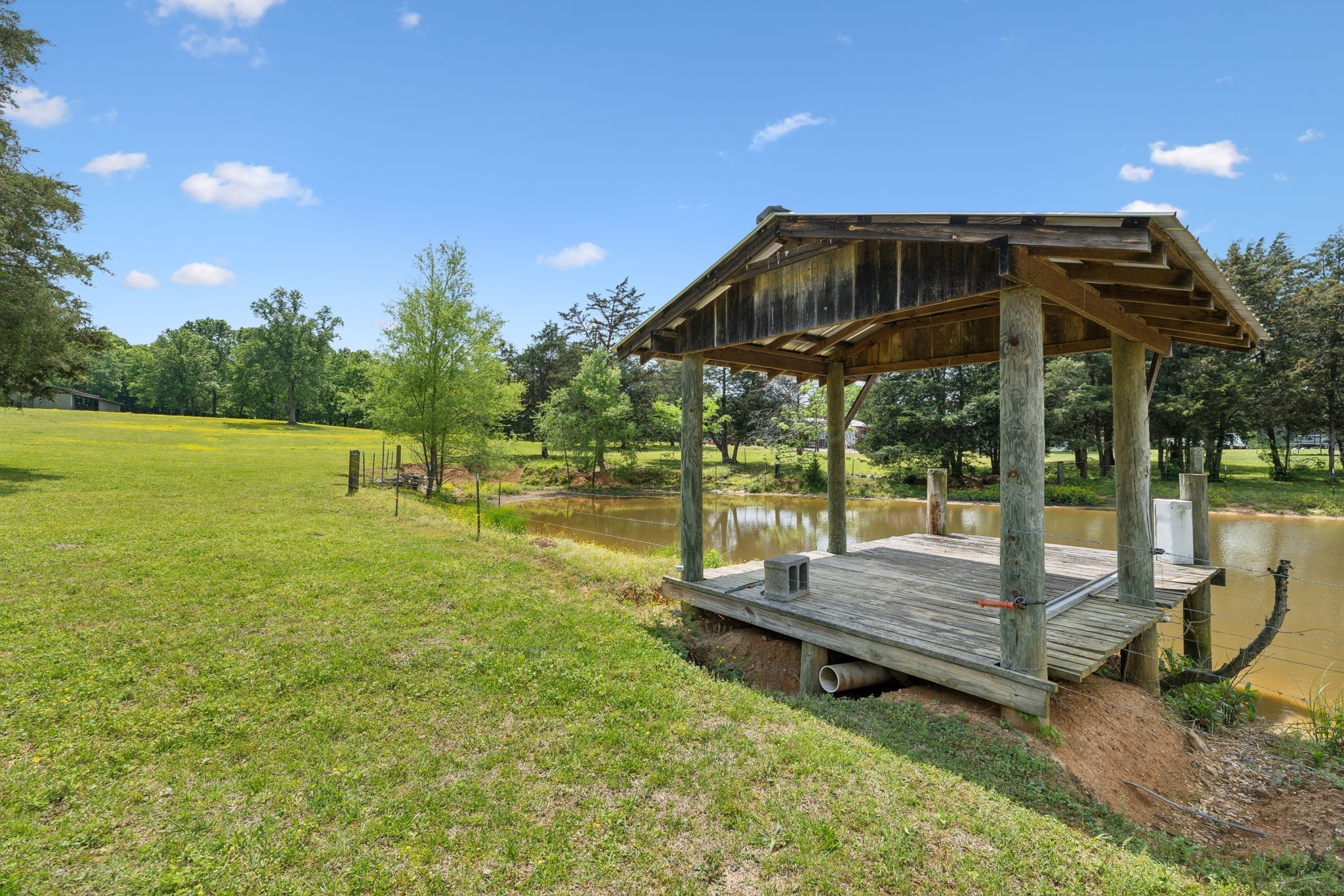 1494 Grant Road Watertown, TN 37184 - Photo 11 of 95