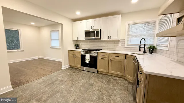 $2,650 | 115 Gloucester Avenue, Magnolia, NJ 08049