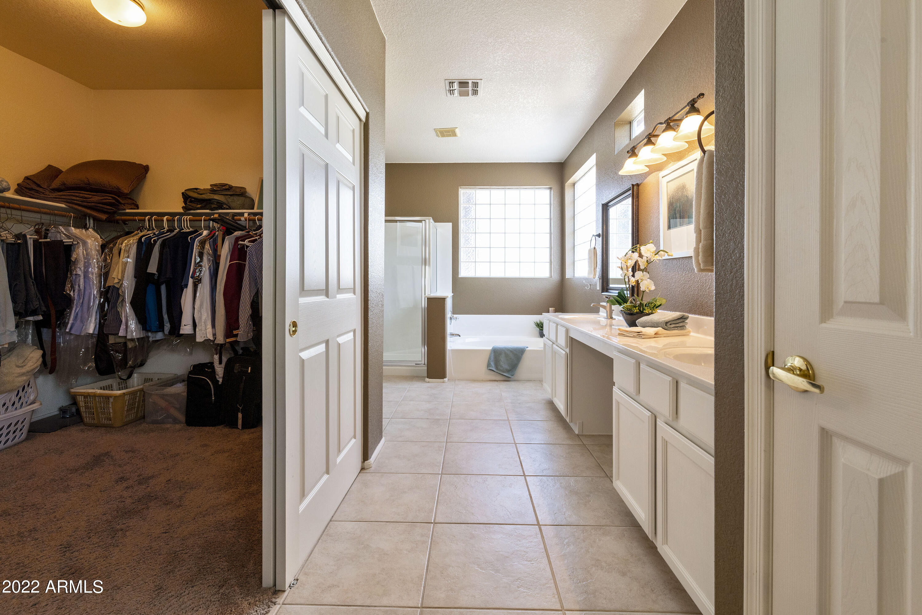 2350 East Victor Road Gilbert, AZ 85296 - Photo 49 of 78 PAT_5182