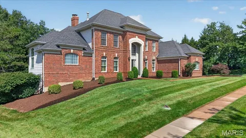 $1,099,000 | 343 Pine Bend Drive, Wildwood, MO 63005