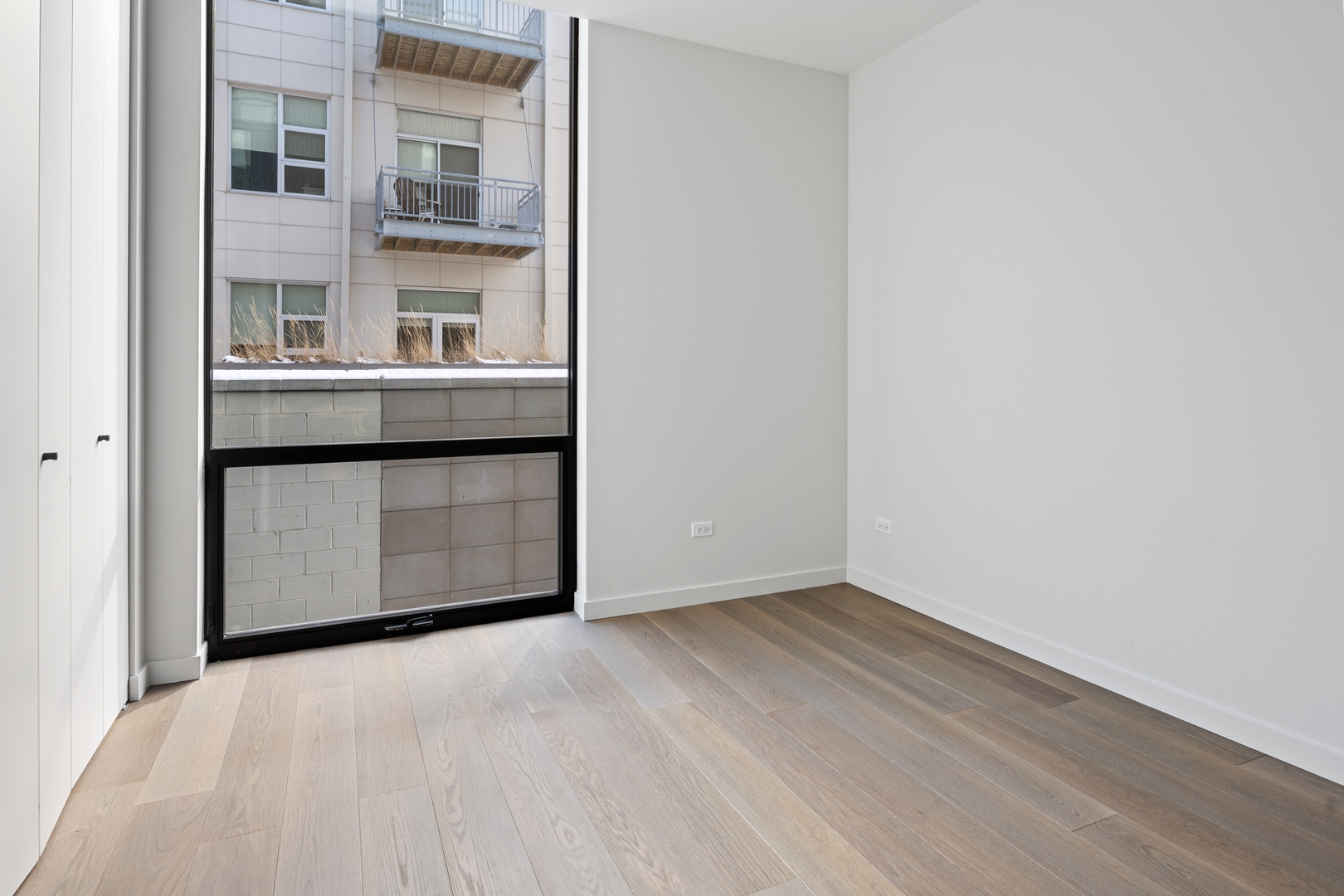 15 North Elizabeth Street, Unit 201 Chicago, IL 60607 - Photo 11 of 13