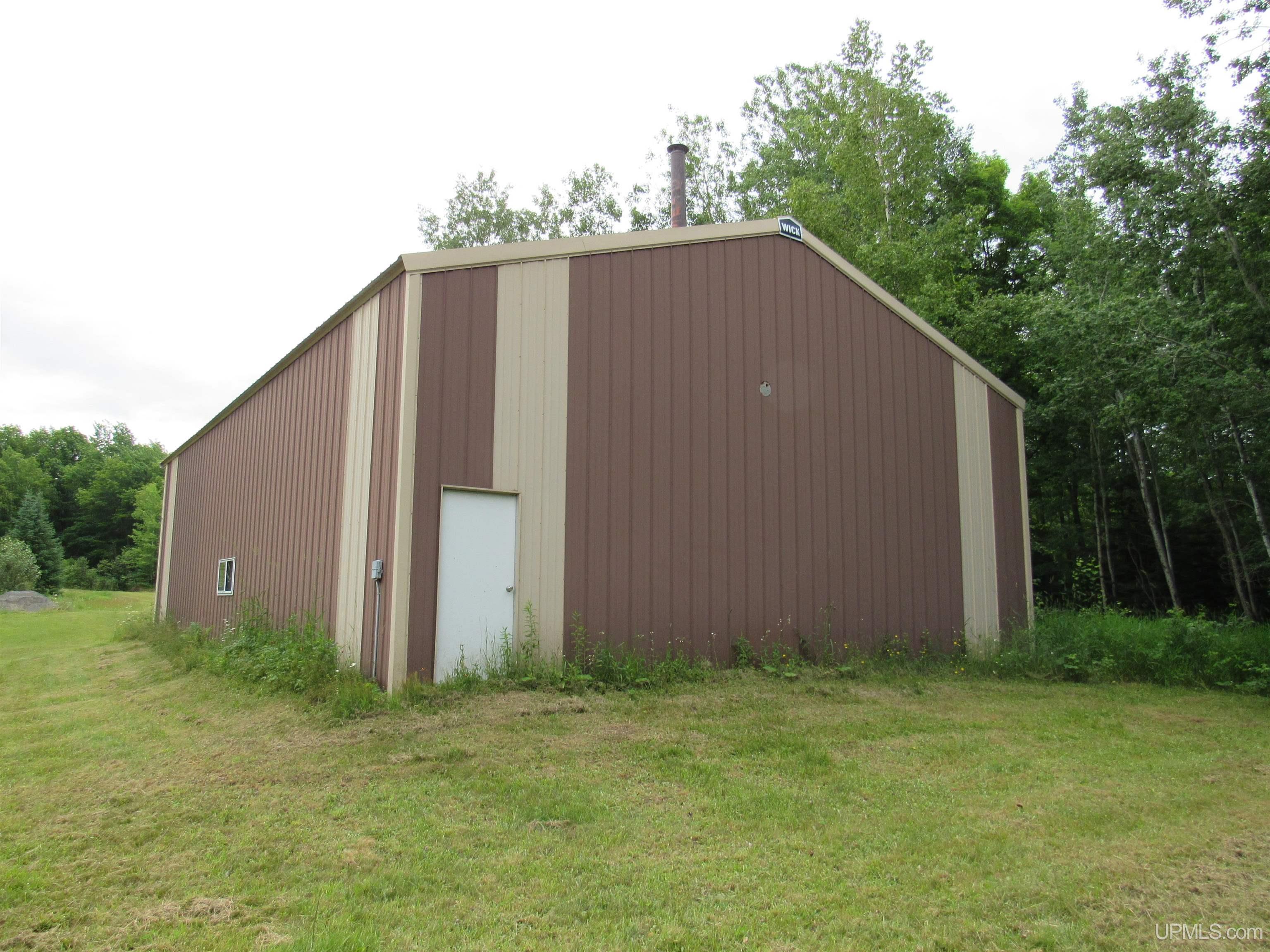 17264 Aura Road Lanse, MI 49946 - Photo 33 of 46 Gallery Image 33