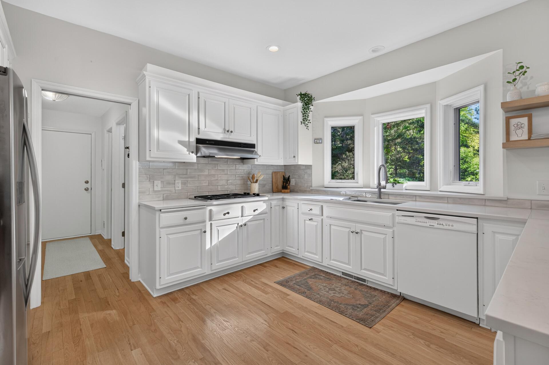 2201 Pine Island Road Minnetonka, MN 55305 - Photo 24 of 75 Gallery Image 24
