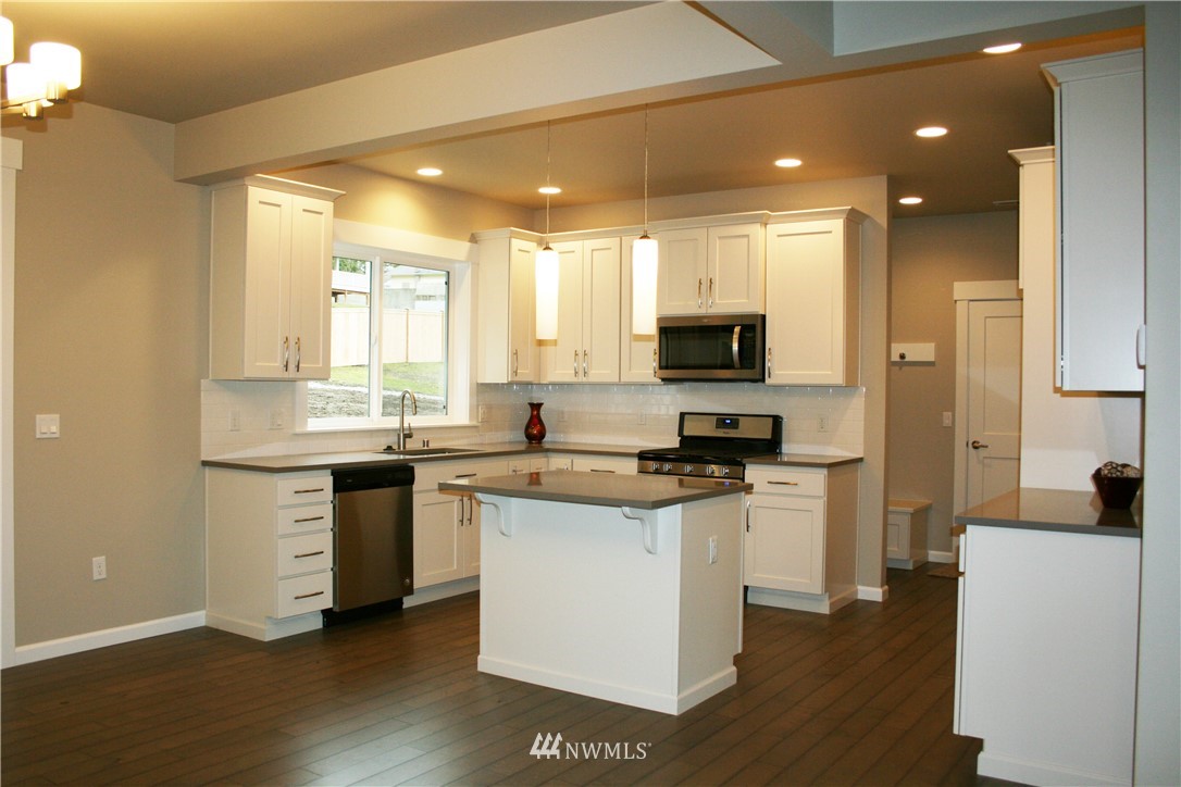 16 North Carpenter Road Snohomish, WA 98290 - Photo 3 of 20