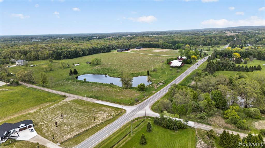 8103 East Baldwin Road Goodrich, MI 48438 - Photo 17 of 25