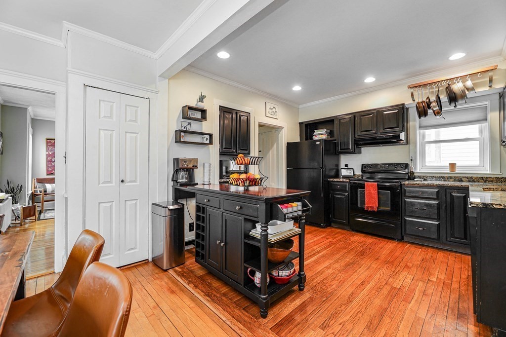 11 Mt Pleasant Street Boston, MA 02136 - Photo 14 of 41