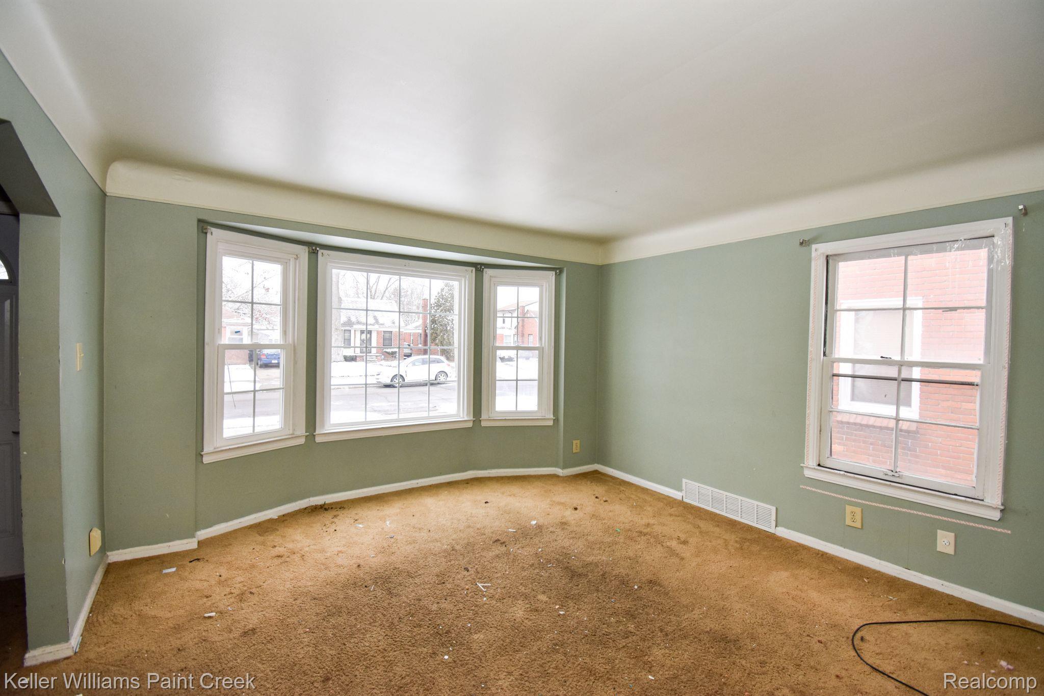 17630 Huntington Road Detroit, MI 48219 - Photo 9 of 35 Gallery Image 9