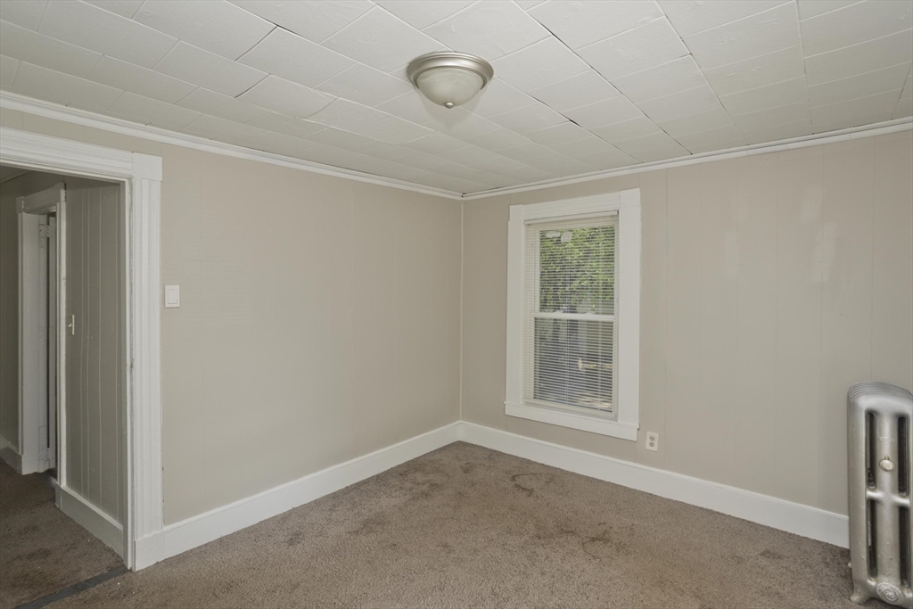 45 Orchard Street Springfield, MA 01107 - Photo 21 of 29