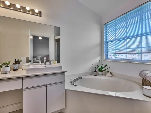 $510,000 | 9401 Boca River Circle, Unit 9401, Boca Raton, FL 33434