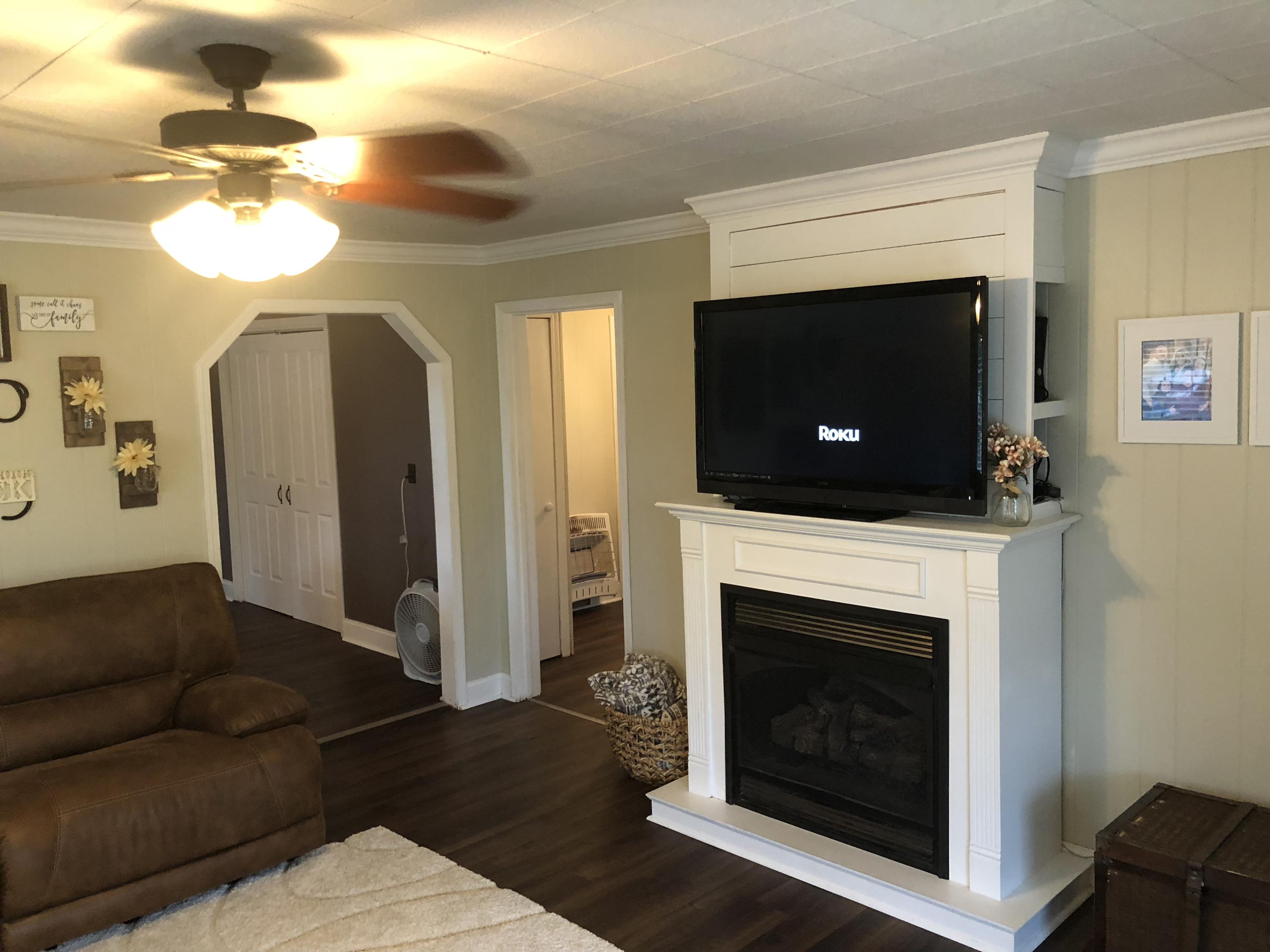 186 Workman Road Trenton, GA 30752 - Photo 5 of 11 C4D7F0B7-FDD7-469B-BFB9-8AC52CEFA1A8