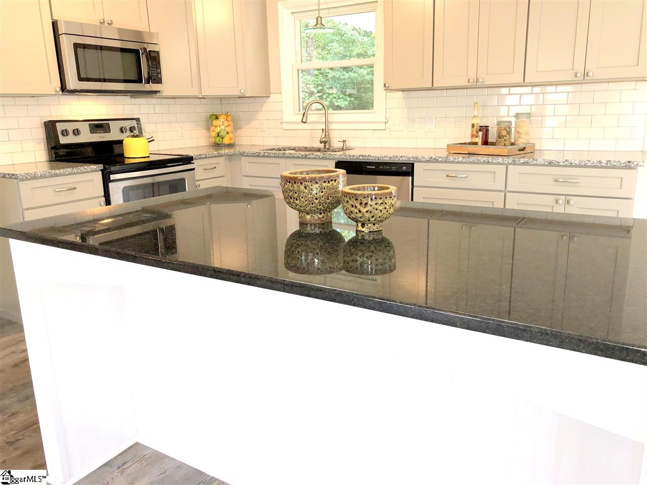 6115 State Park Road Travelers Rest, SC 29690 - Photo 13 of 36 Gallery Image 13