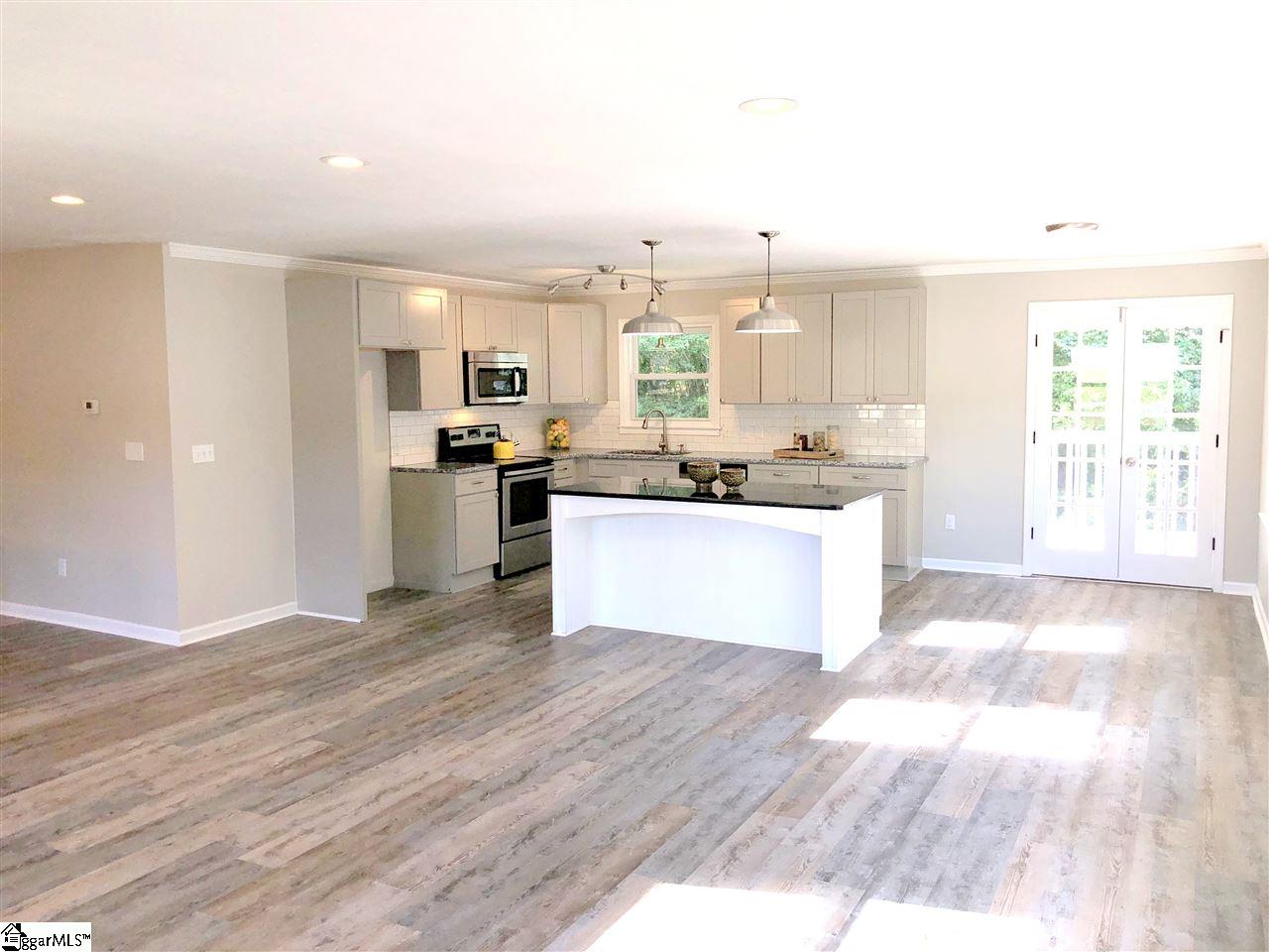 6115 State Park Road Travelers Rest, SC 29690 - Photo 15 of 36 Gallery Image 15