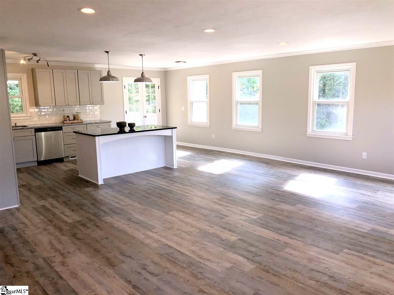 6115 State Park Road Travelers Rest, SC 29690 - Photo 9 of 36 Gallery Image 9