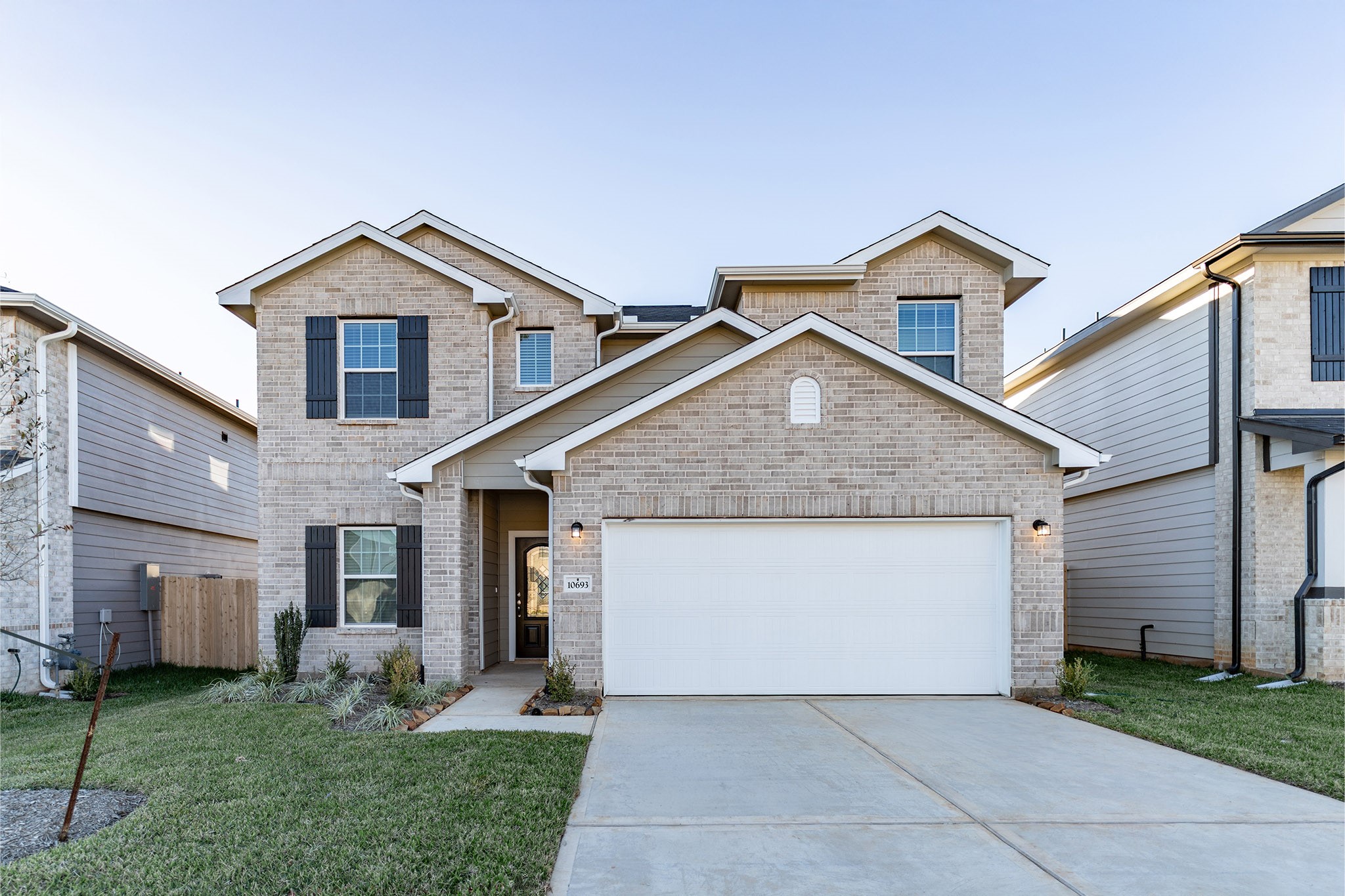 10693 Altitude Way Conroe, TX 77303 - Photo 1 of 37