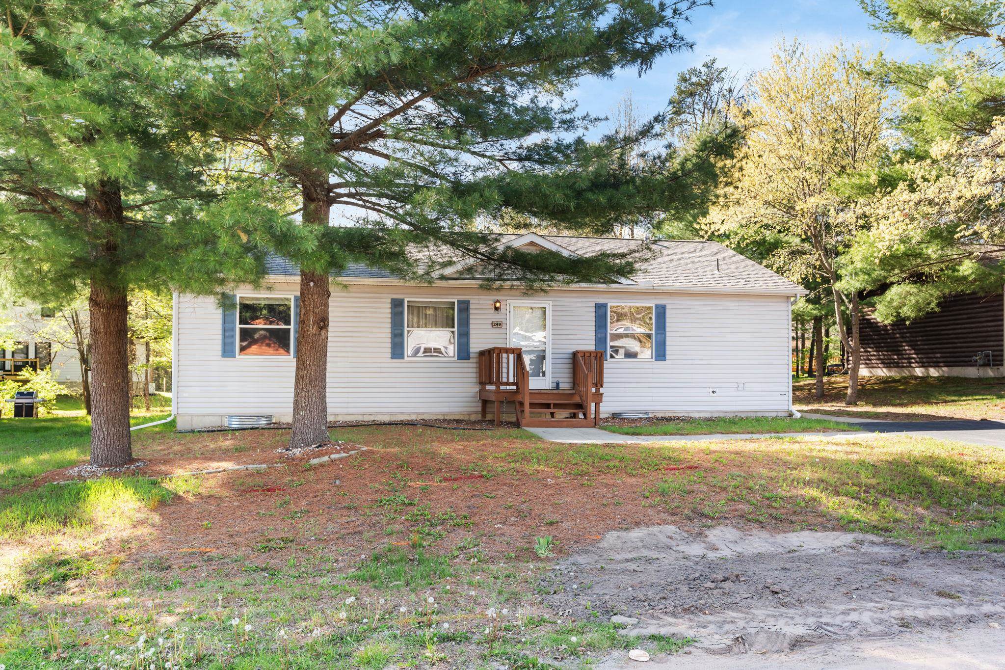 249 Berry Lane Wisconsin Dells, WI 53965 - Photo 1 of 27