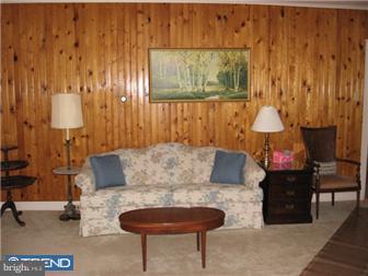 2125 Spring Street Reading, PA 19609 - Photo 2 of 11 Living Room
