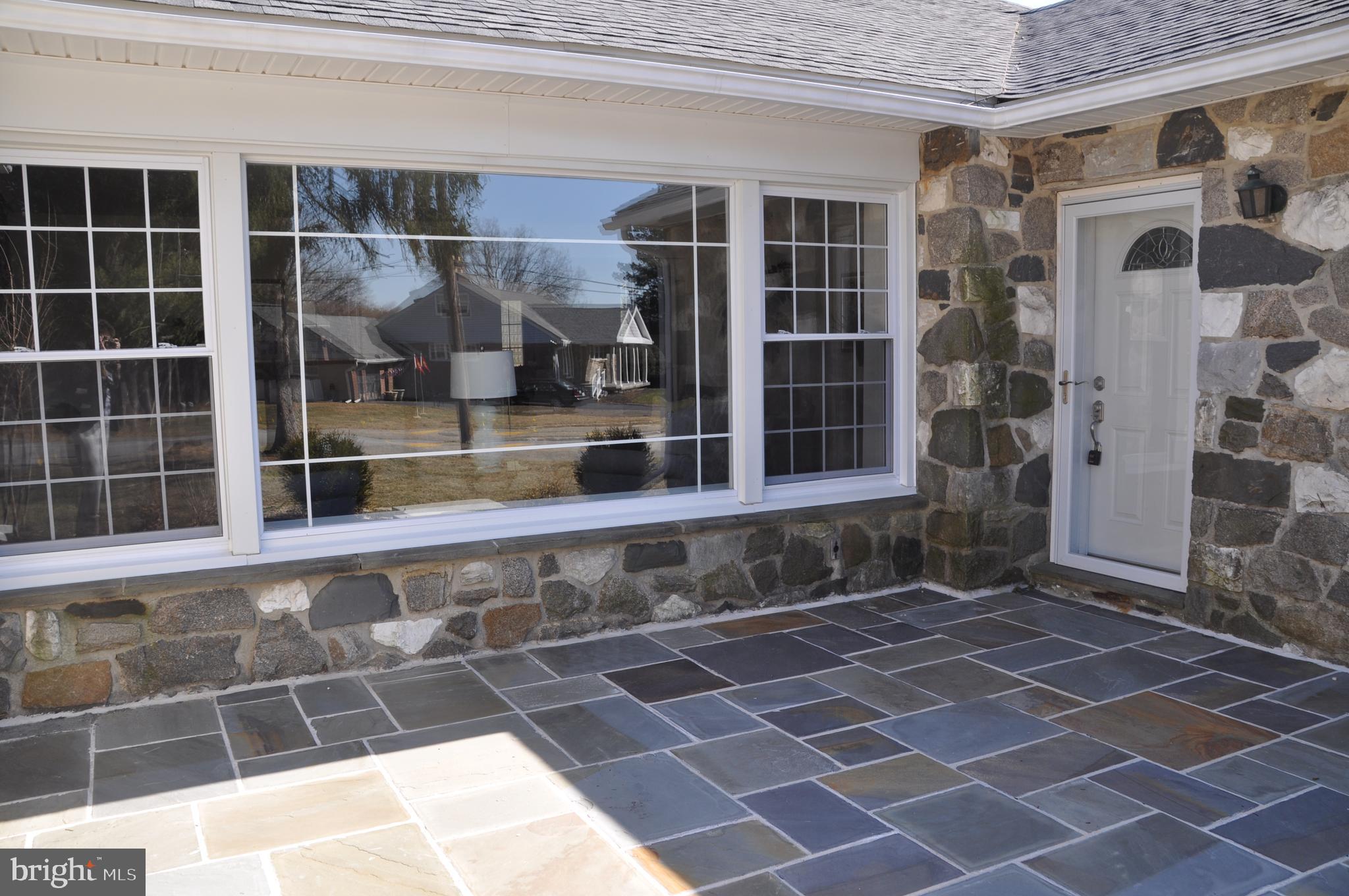 270 Ellis Road Havertown, PA 19083 - Photo 4 of 45