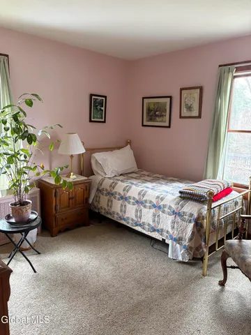 $175,000 | 44 Knollwood Avenue, Amsterdam, NY 12010