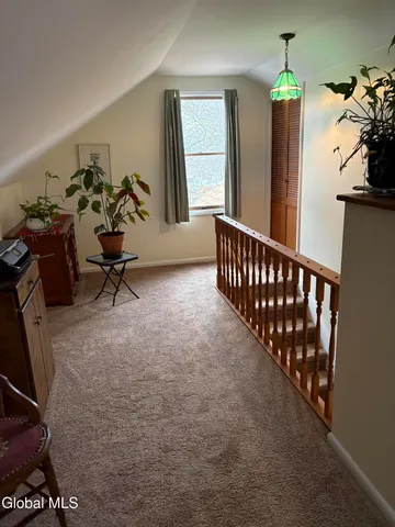 $175,000 | 44 Knollwood Avenue, Amsterdam, NY 12010