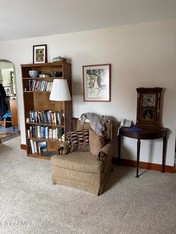 $175,000 | 44 Knollwood Avenue, Amsterdam, NY 12010