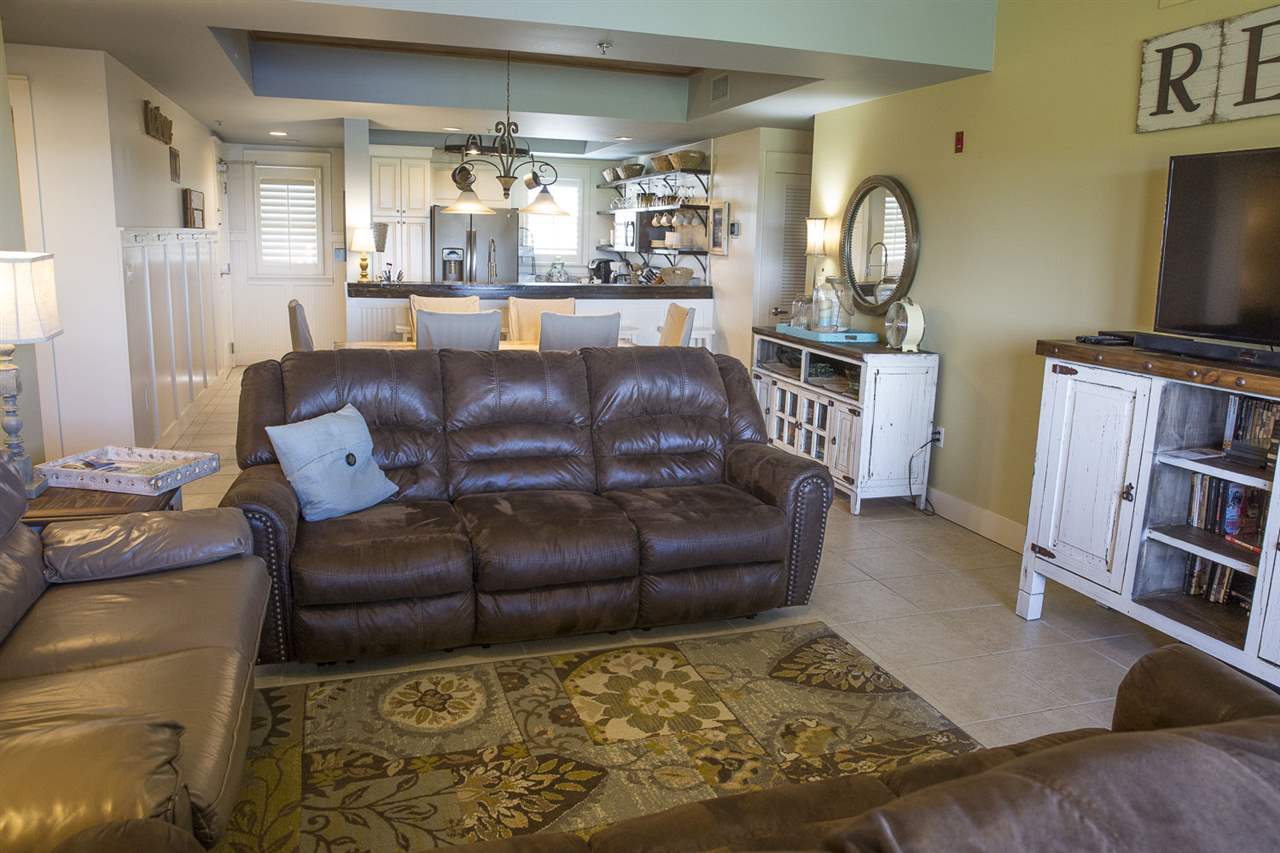 815 Plantation Road, Unit 401 Gulf Shores, AL 36542 - Photo 29 of 43 Living Room 3