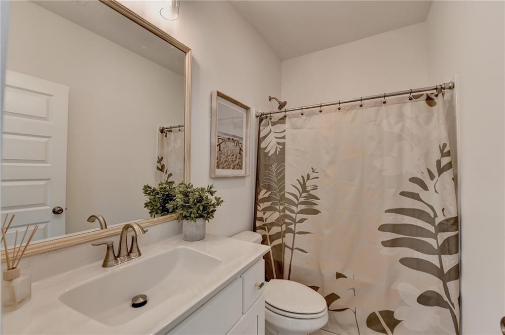 8305 Beryl Overlook Gainesville, GA 30506 - Photo 14 of 45