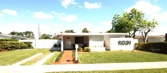 $3,950 | 11031 Southwest 43rd Street, Miami, FL 33165