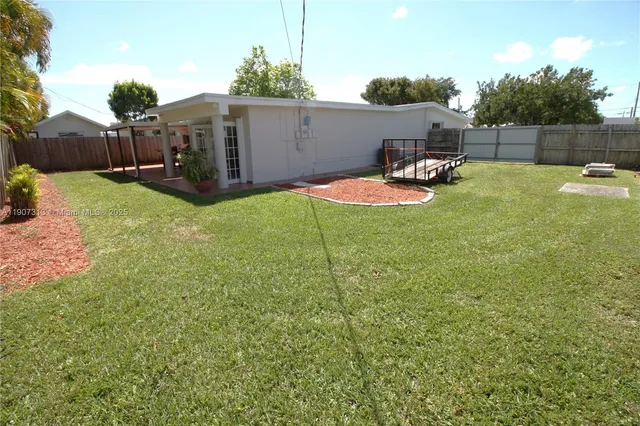 $3,950 | 11031 Southwest 43rd Street, Miami, FL 33165