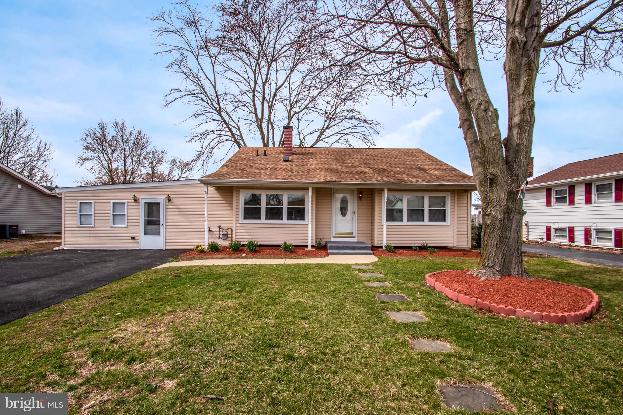 1223 Pinefield Road Newark, DE 19713 - Photo 1 of 21