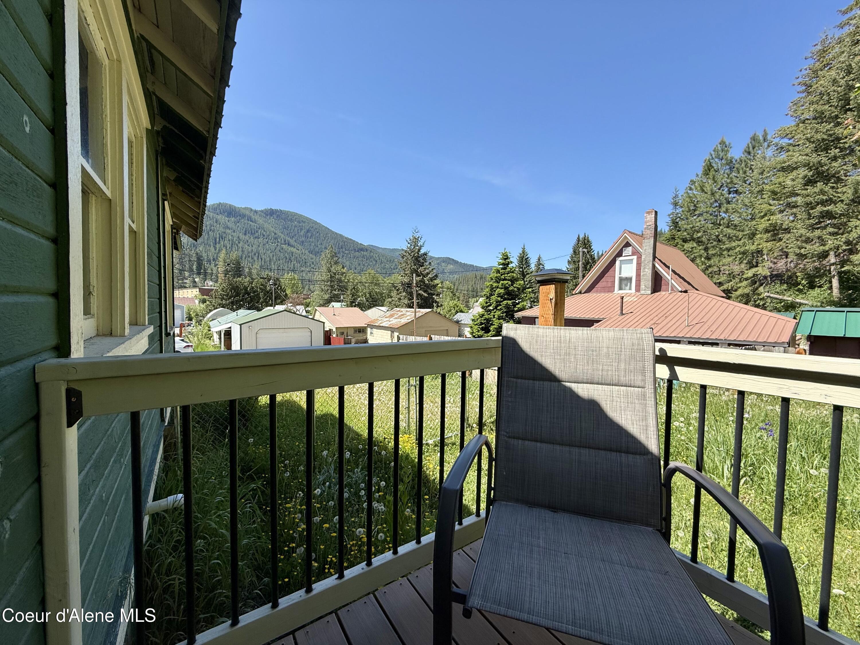 517 Hunter Street Mullan, ID 83846 - Photo 12 of 20 Back Deck