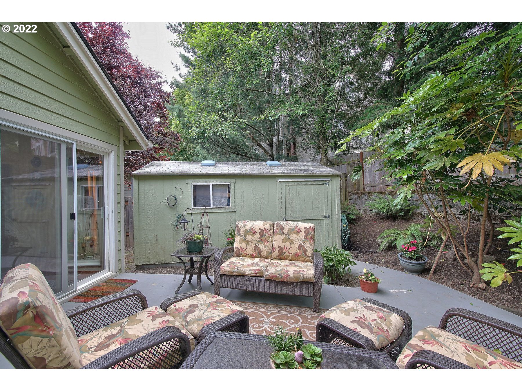 14124 Southwest Springbrook Lane Tigard, OR 97223 - Photo 26 of 32 Patio