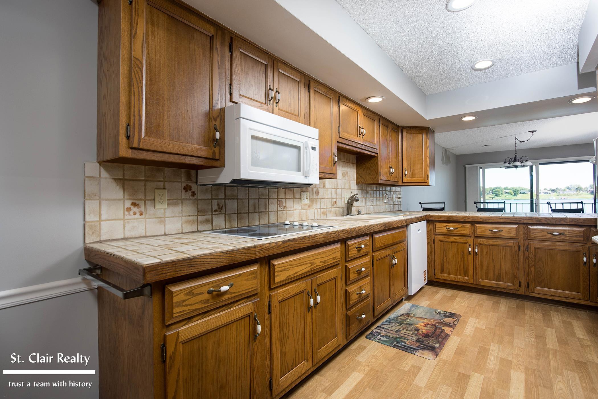 1715 North River Road St. Clair, MI 48079 - Photo 27 of 40 50221279-cabd5553-36f1-464a-825f-59726e71e9da.JPG