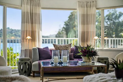 $1,275,000 | 110 Seminary Drive, Unit 1E, Mill Valley, CA 94941