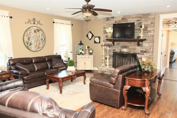 $549,000 | 3483 Barrytown Road, Gilbertown, AL 36908