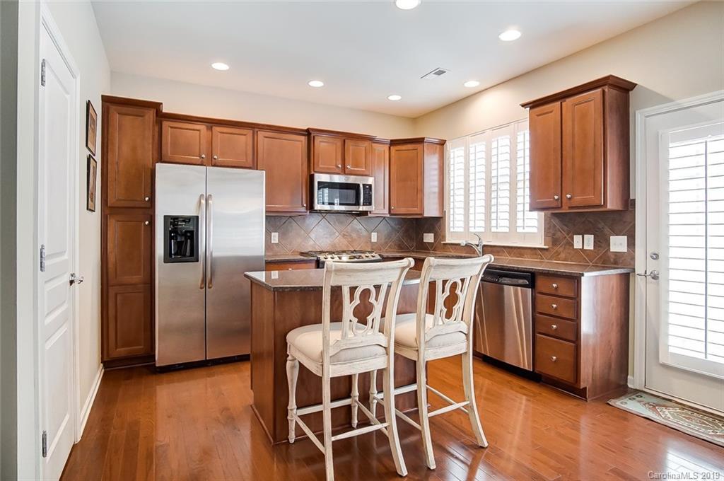 818 Granby Drive Fort Mill, SC 29708 - Photo 11 of 48 Gallery Image 11