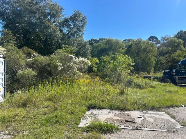 $59,500 | 7324 Highway 613, Moss Point, MS 39563