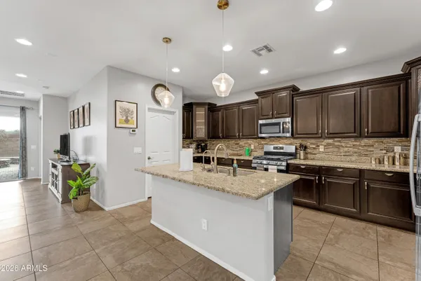 $4,000 | 7657 South Debra Drive, Gilbert, AZ 85298