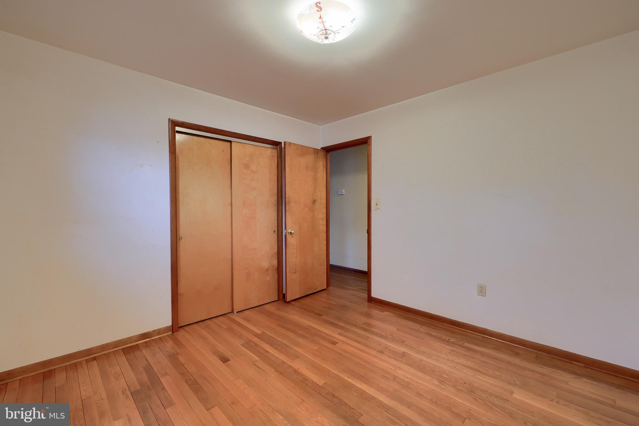 222 Robin Road Hershey, PA 17033 - Photo 18 of 38