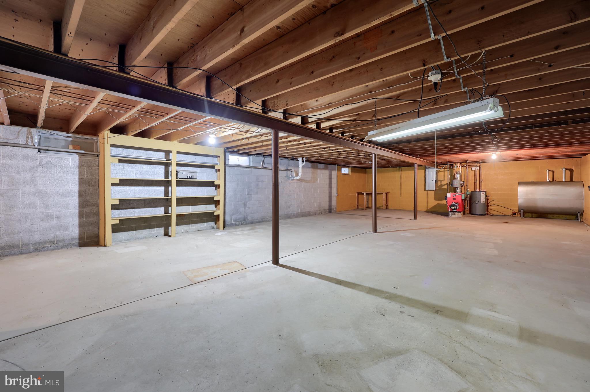 222 Robin Road Hershey, PA 17033 - Photo 32 of 38