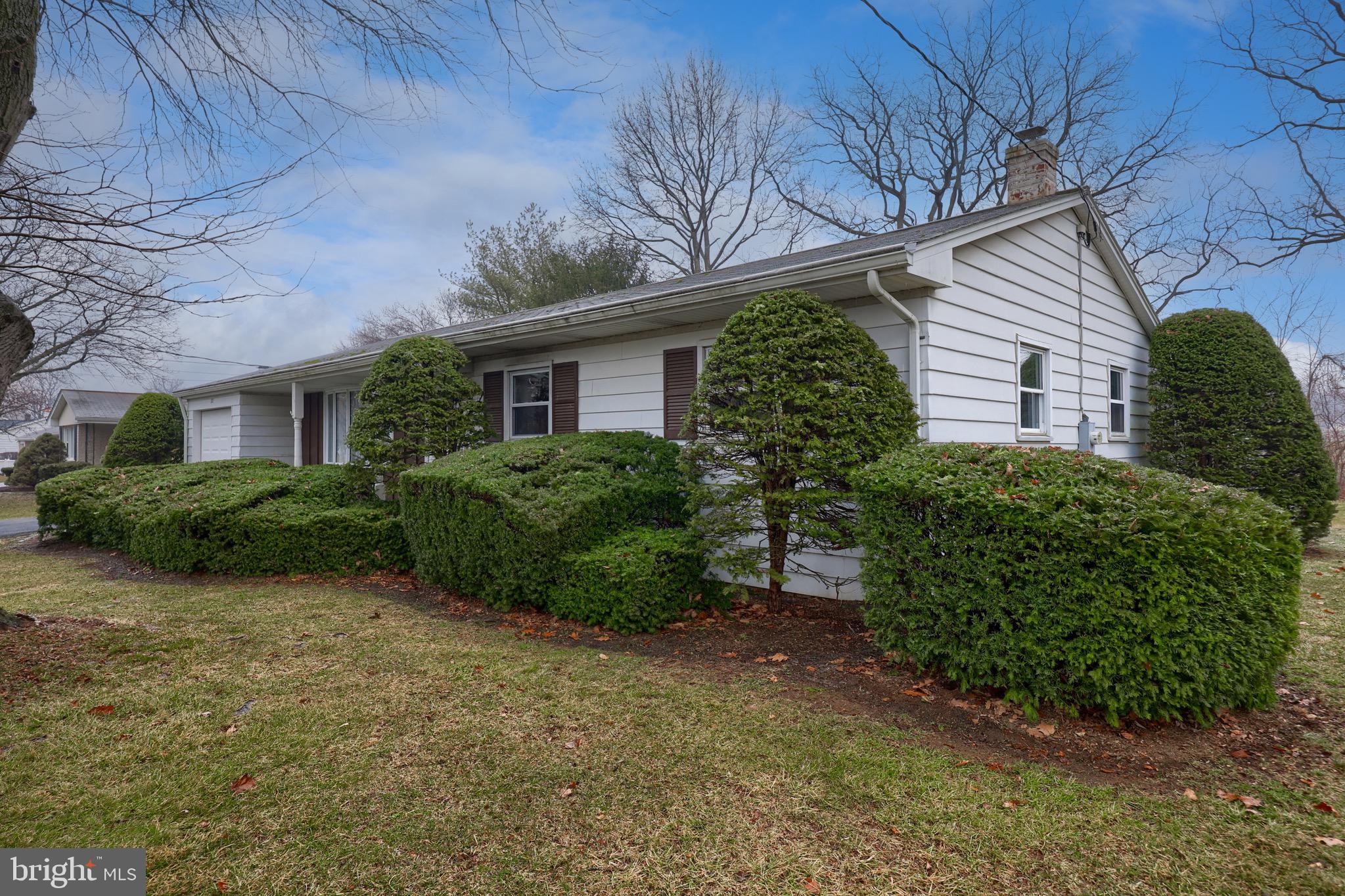 222 Robin Road Hershey, PA 17033 - Photo 35 of 38