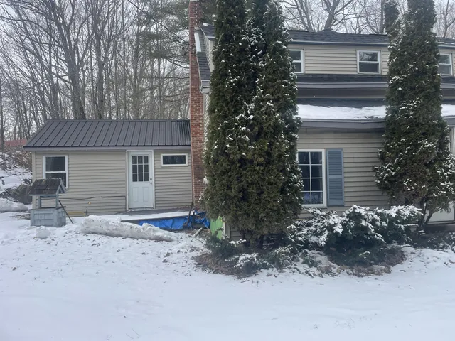 $188,000 | 140 Togus Road, Chelsea, ME 04330