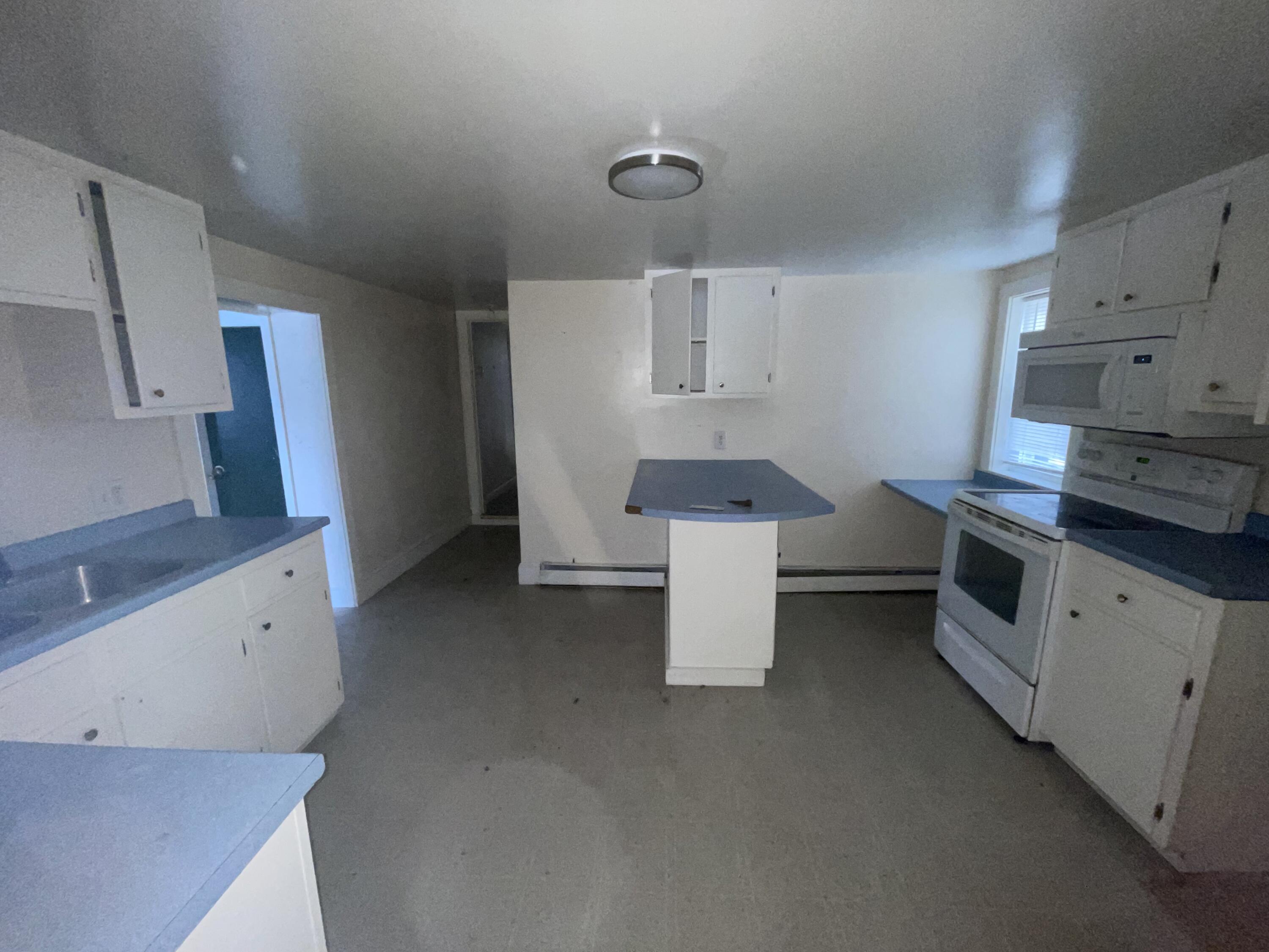 140 Togus Road Chelsea, ME 04330 - Photo 4 of 17 IMG_6429