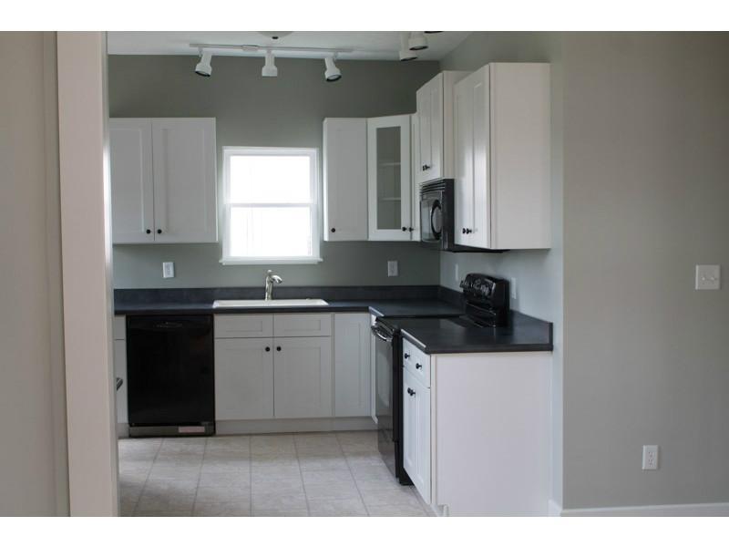4021 Ruckle Street Indianapolis, IN 46205 - Photo 10 of 23 Gallery Image 10